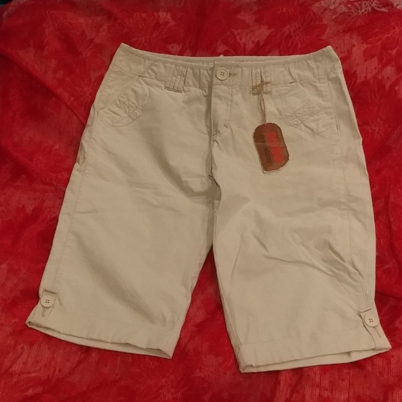Juniors capri's